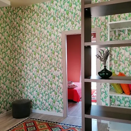 Apartment Inner City De Luxe Catania